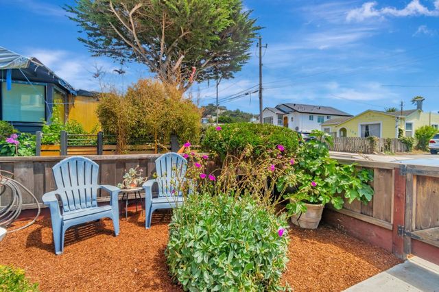 131 Carmel Avenue, Pacifica, CA 94044