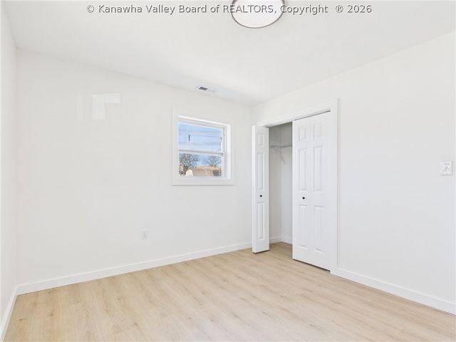 434 Brook Circle, Hurricane, WV 25526