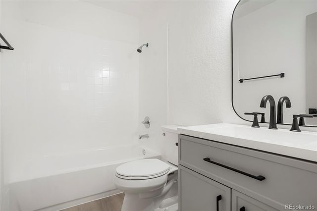 3351 S Field Street 149, Lakewood, CO 80227