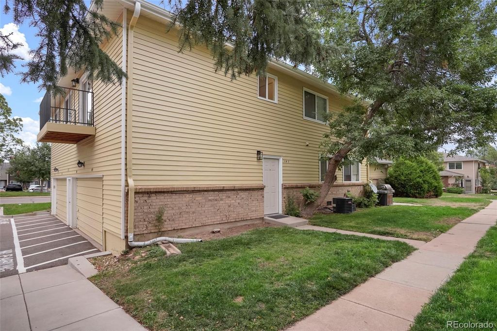 3351 S Field Street 149, Lakewood, CO 80227