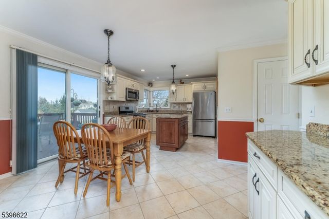 204 Aldin Road, Greenwich Twp., NJ 08886