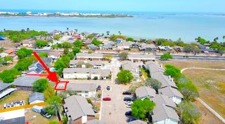 1011 Ennis Joslin 235, Corpus Christi, TX 78412