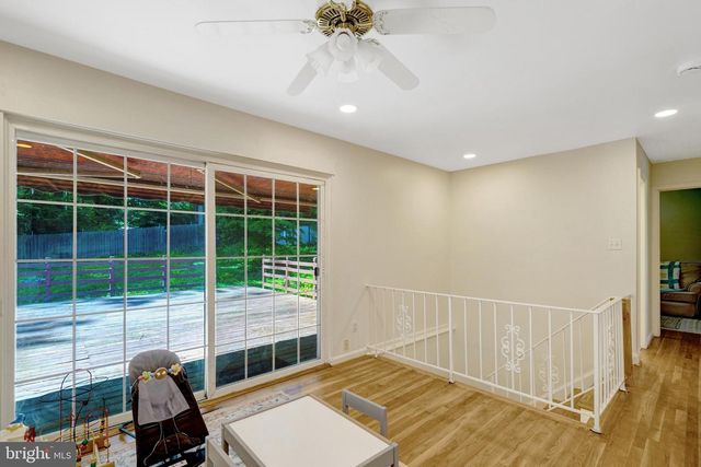 8527 PARLIAMENT DR, Springfield, VA 22151