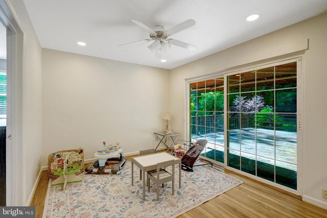 8527 PARLIAMENT DR, Springfield, VA 22151