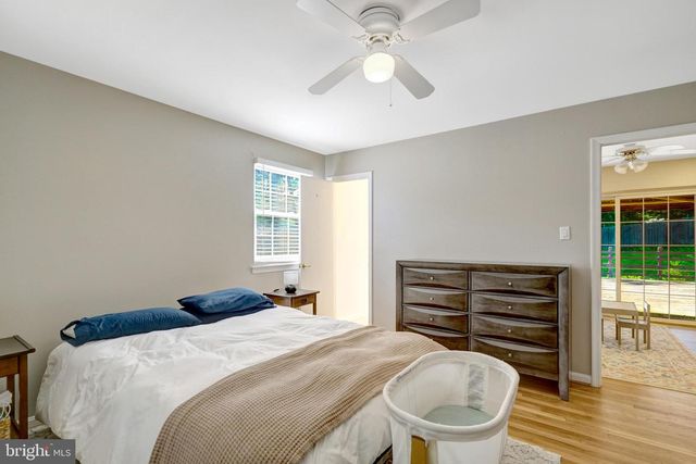 8527 PARLIAMENT DR, Springfield, VA 22151