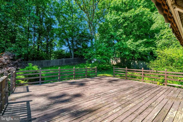 8527 PARLIAMENT DR, Springfield, VA 22151