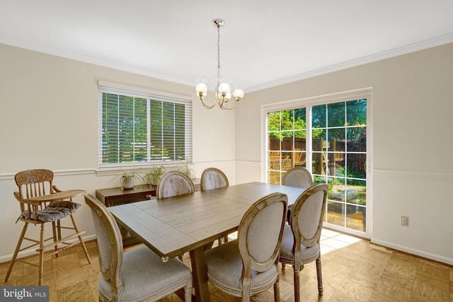 8527 PARLIAMENT DR, Springfield, VA 22151