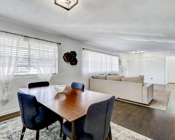 6669 MARBLOW Drive, Jacksonville, FL 32277