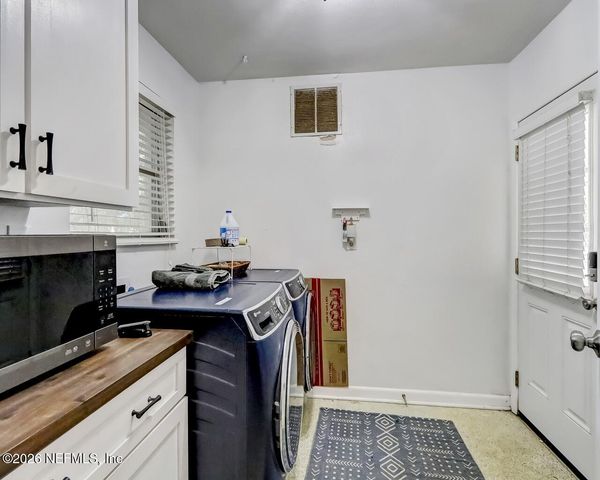 6669 MARBLOW Drive, Jacksonville, FL 32277