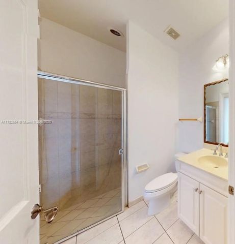 4713 Village Way, Davie, FL 33314