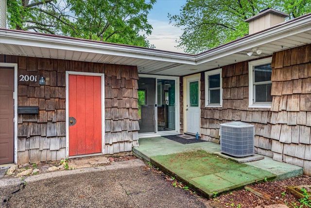 2001 Rae Lane, Madison, WI 53711