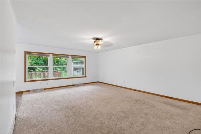 2001 Rae Lane, Madison, WI 53711