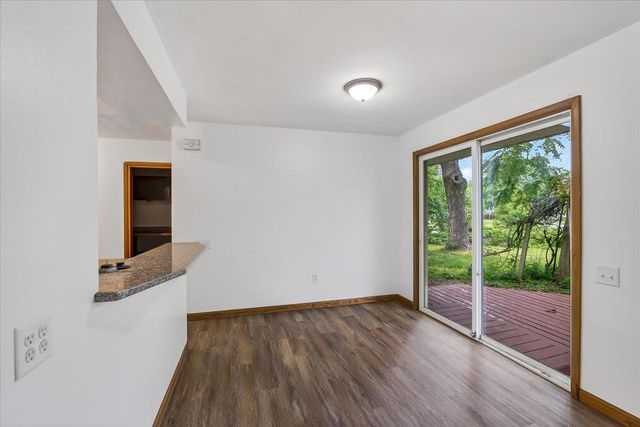 2001 Rae Lane, Madison, WI 53711