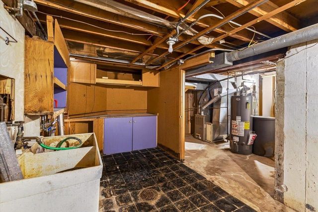 2001 Rae Lane, Madison, WI 53711