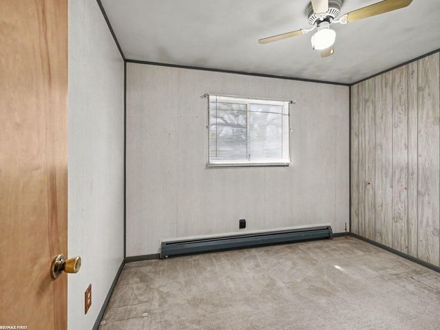 371 Colonial Lane, Algonac, MI 48001