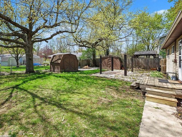 371 Colonial Lane, Algonac, MI 48001