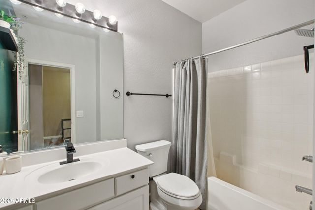 1718 W COLTER Street 118, Phoenix, AZ 85015