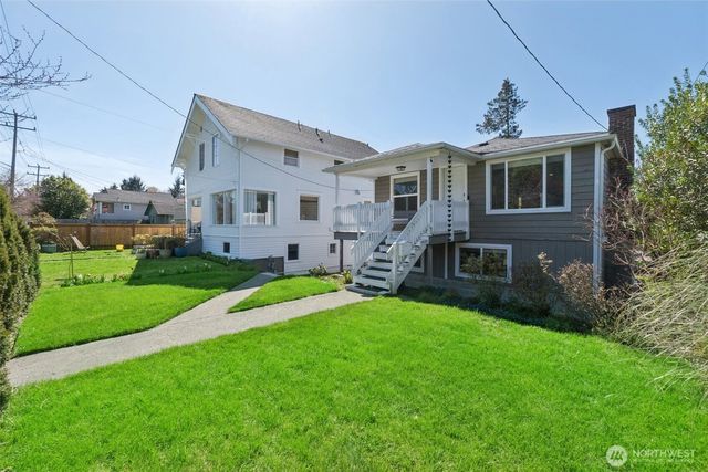 4409 26th Avenue SW, Seattle, WA 98106