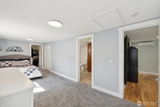 4409 26th Avenue SW, Seattle, WA 98106