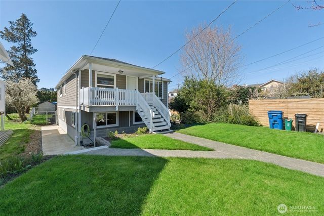 4409 26th Avenue SW, Seattle, WA 98106