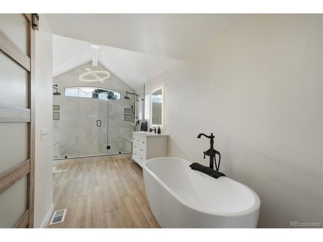 379 Shoreham Cir, Castle Pines, CO 80108