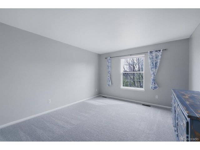 379 Shoreham Cir, Castle Pines, CO 80108