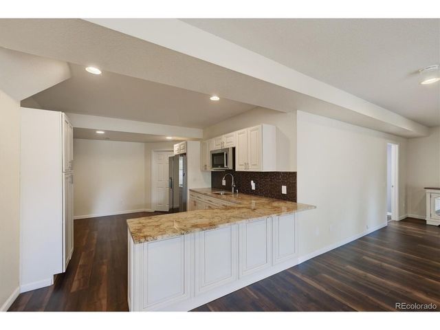 379 Shoreham Cir, Castle Pines, CO 80108