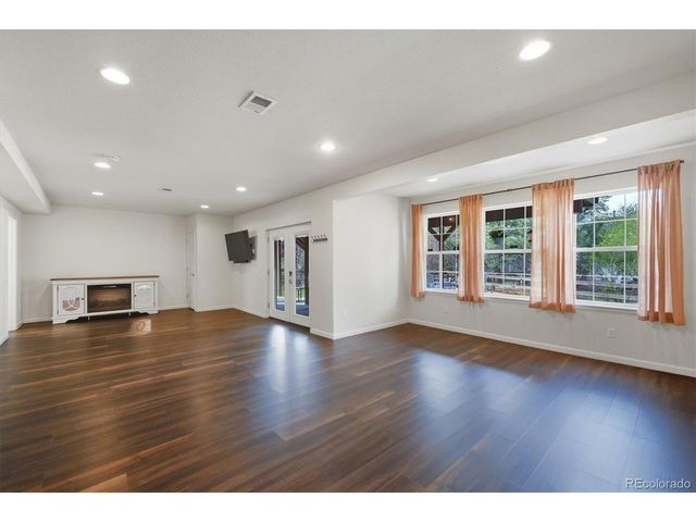 379 Shoreham Cir, Castle Pines, CO 80108