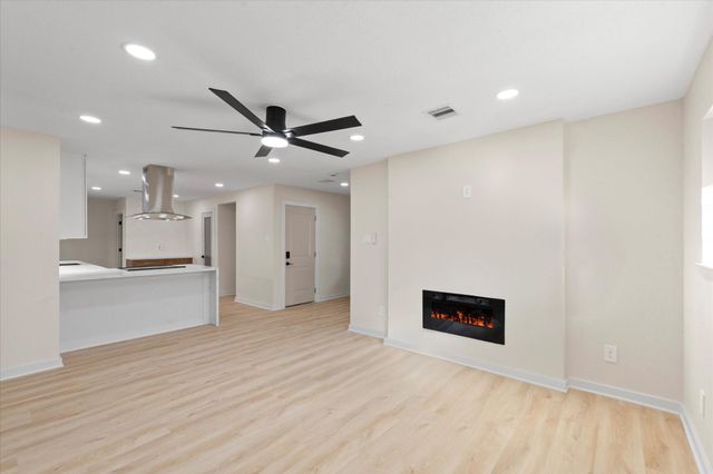 9627 Vilven Lane, Houston, TX 77080