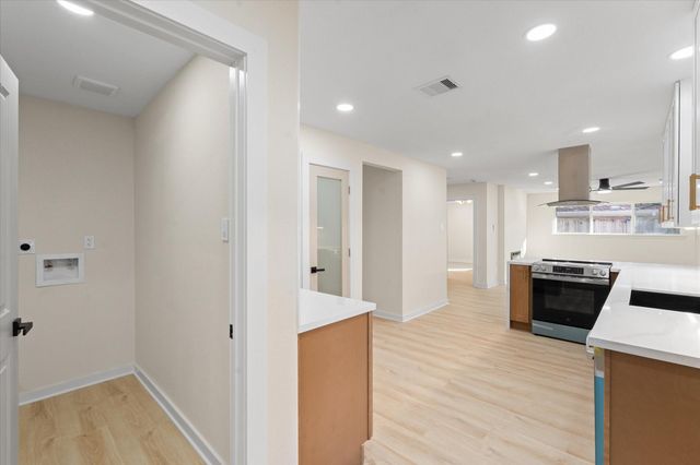 9627 Vilven Lane, Houston, TX 77080