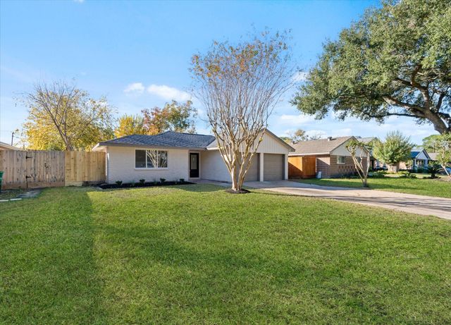 9627 Vilven Lane, Houston, TX 77080