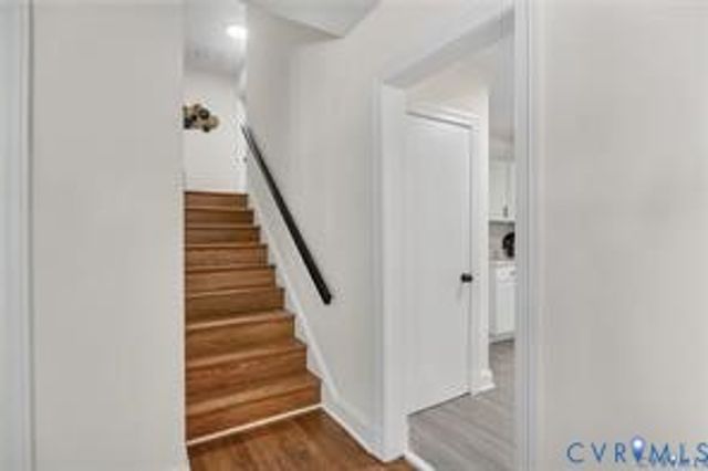 8912 Michaux Ln, Henrico, VA 23229