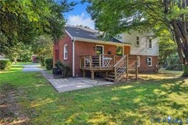 8912 Michaux Ln, Henrico, VA 23229