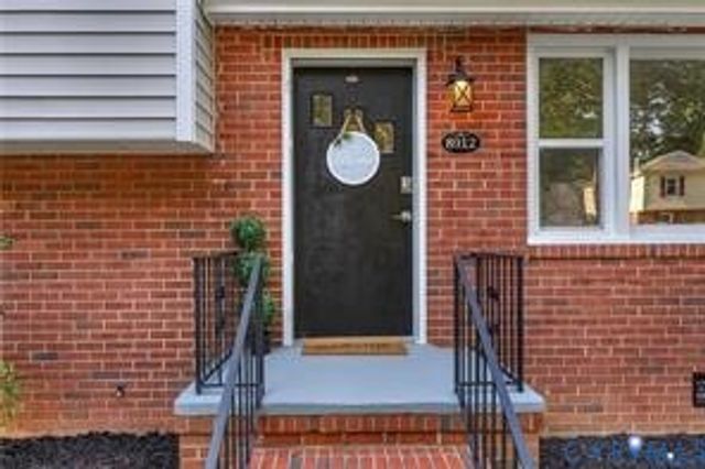 8912 Michaux Ln, Henrico, VA 23229