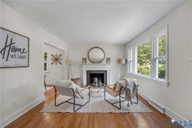 8912 Michaux Ln, Henrico, VA 23229