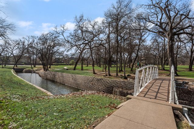 3302 Scarborough Lane Court, Colleyville, TX 76034