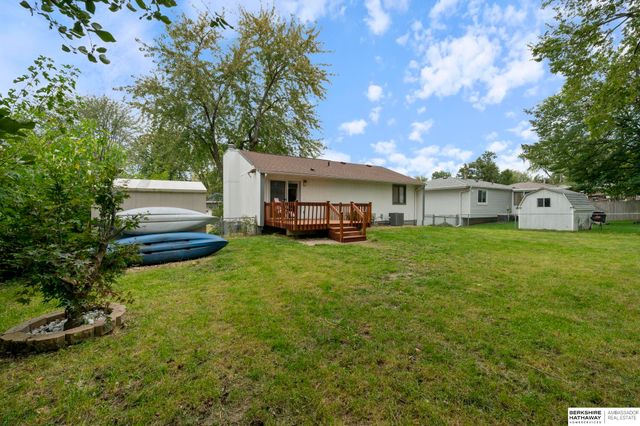 3405 Castile Drive, Bellevue, NE 68123