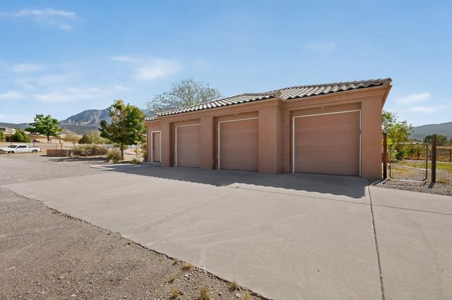 11100 Florence Avenue NE, Albuquerque, NM 87122