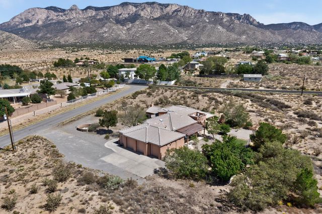 11100 Florence Avenue NE, Albuquerque, NM 87122
