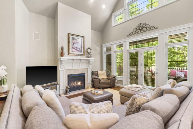 4815 S Landon Court, Springfield, MO 65810