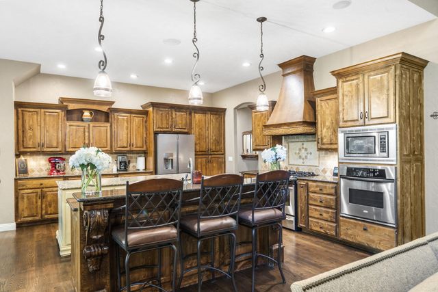 4815 S Landon Court, Springfield, MO 65810