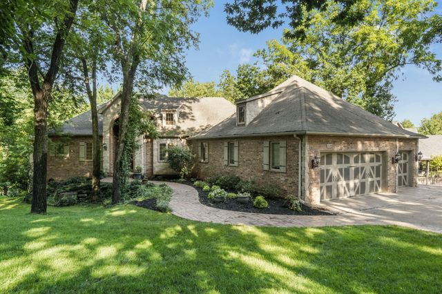 4815 S Landon Court, Springfield, MO 65810