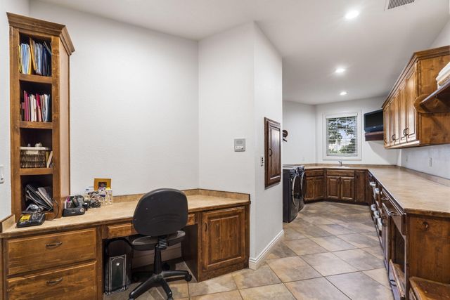 4815 S Landon Court, Springfield, MO 65810