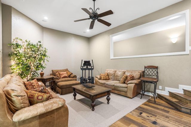 4815 S Landon Court, Springfield, MO 65810