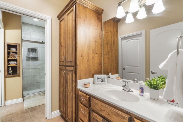 4815 S Landon Court, Springfield, MO 65810