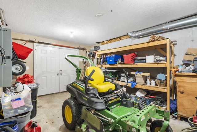 4815 S Landon Court, Springfield, MO 65810