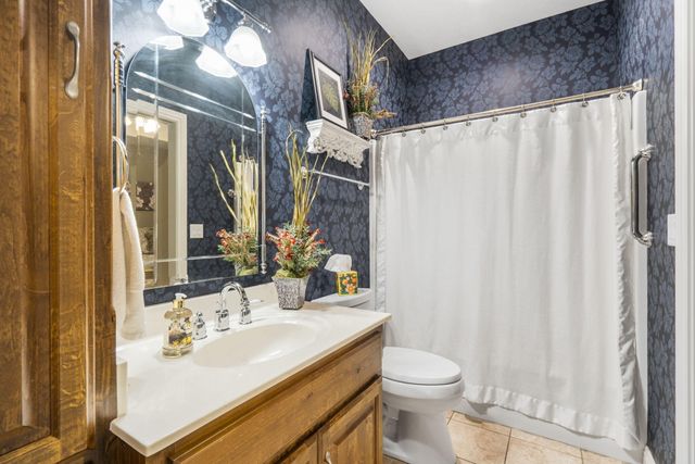 4815 S Landon Court, Springfield, MO 65810