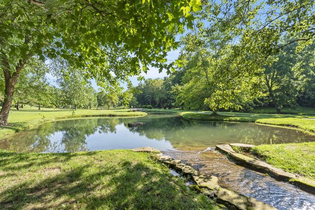 4815 S Landon Court, Springfield, MO 65810