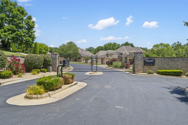 4815 S Landon Court, Springfield, MO 65810