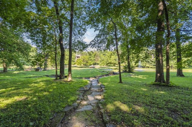 4815 S Landon Court, Springfield, MO 65810